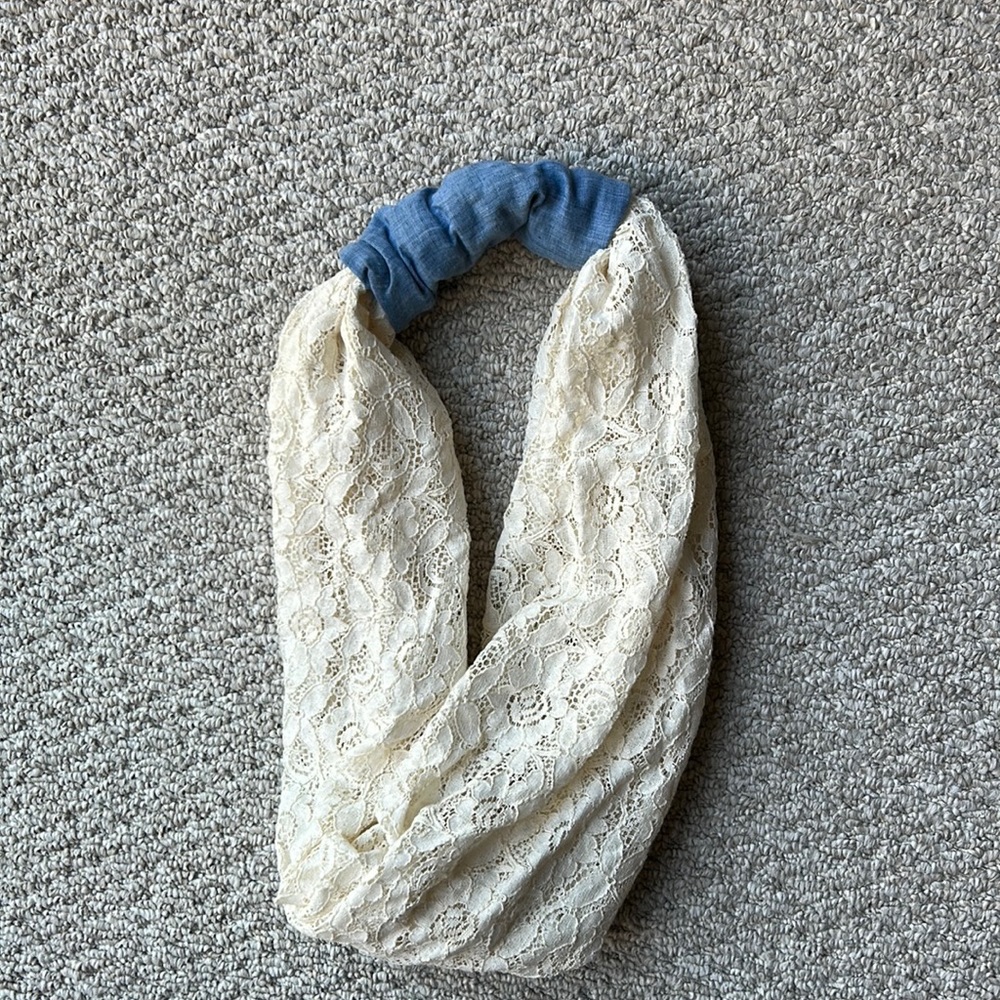 CHARMING CHARLIE | infinity scarf